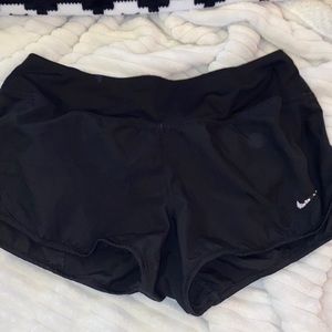 Nike shorts✨✨